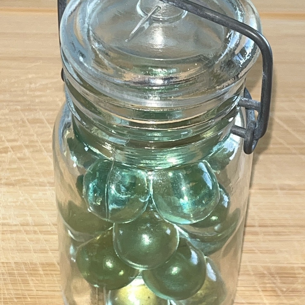 Vintage Wheaton USA Wire Bale Glass Jar W/ (22) 3/4”Clear Green Marbles